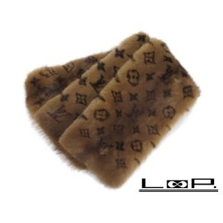 LOUIS VUITTON（マフラー/ショール）のフリマアイテム一覧
