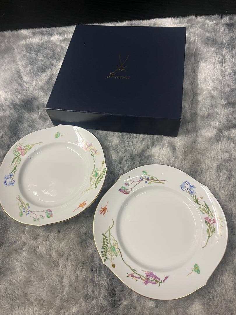 マイセン フローラ ヴェレンシュピール　プレート 2枚　ケーキ皿 楽天市場】【マイセン公式/日本総代理店】 マイセン 波の戯れ ホワイト